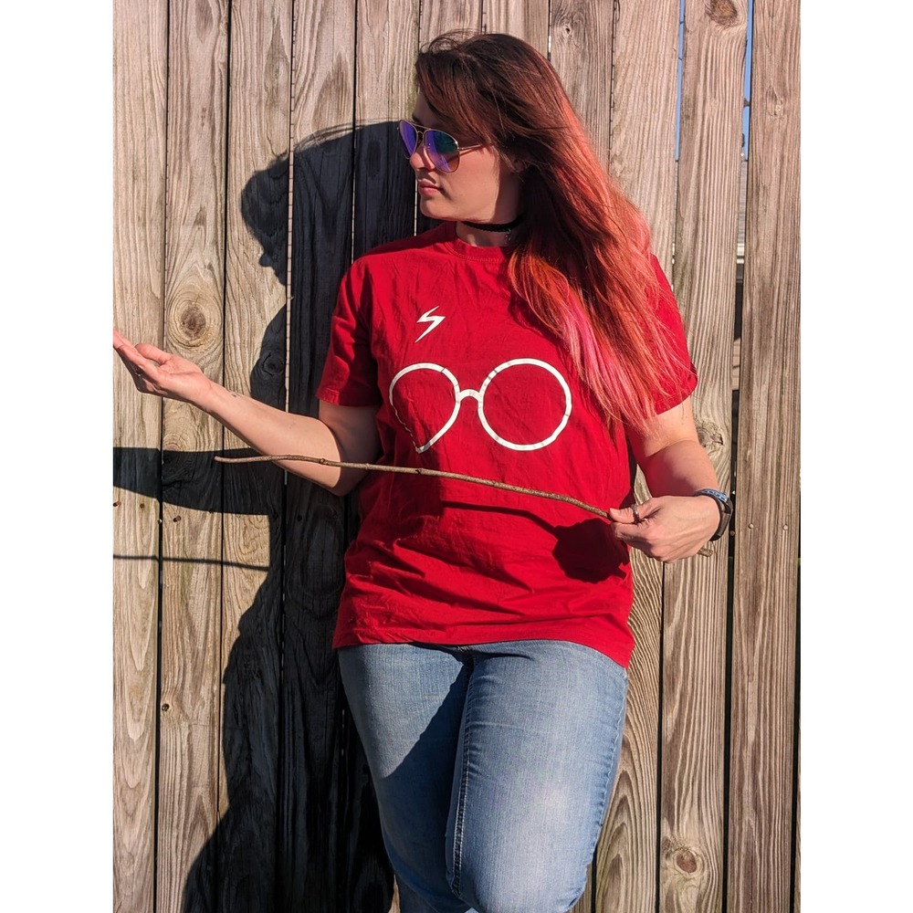 Harry Potter Red L Scar Minimalist Top